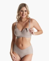 Jelly Strip™ – Set of 2 seamless push-up nursing bras with floral pattern